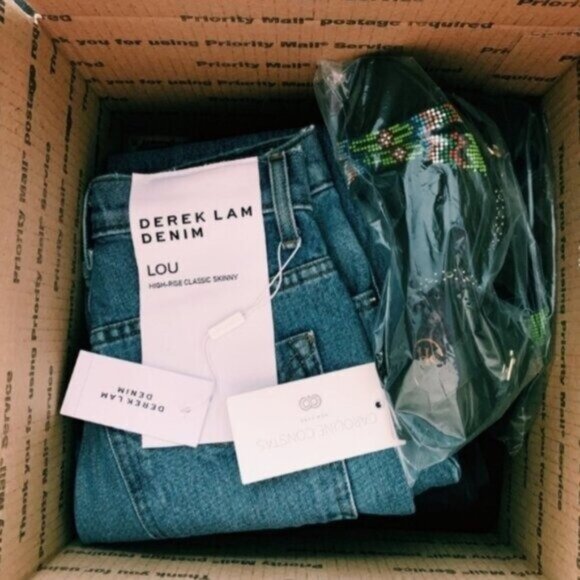 1-2 ITEMS DESIGNER, MALL RESELLER LOT-MYSTERY BOX